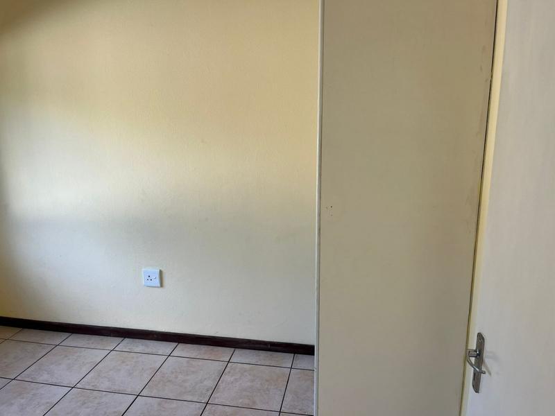 3 Bedroom Property for Sale in Whitney Gardens Gauteng