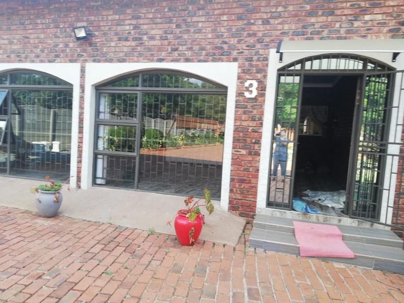 To Let 1 Bedroom Property for Rent in Carletonville Gauteng