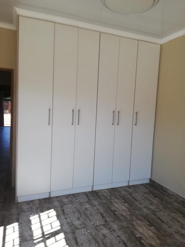 To Let 1 Bedroom Property for Rent in Carletonville Gauteng