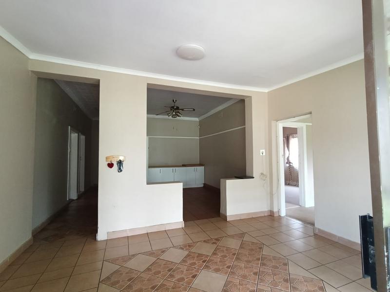 To Let 3 Bedroom Property for Rent in Geduld Gauteng