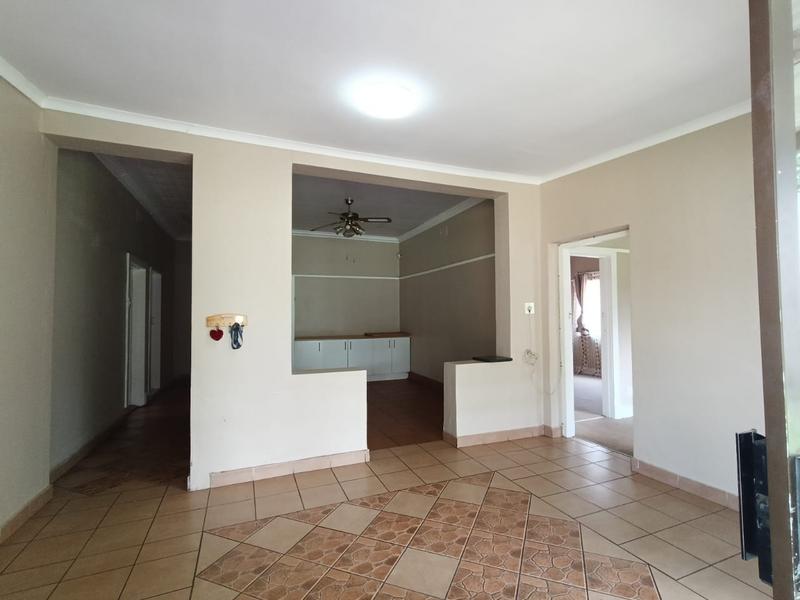 To Let 3 Bedroom Property for Rent in Geduld Gauteng