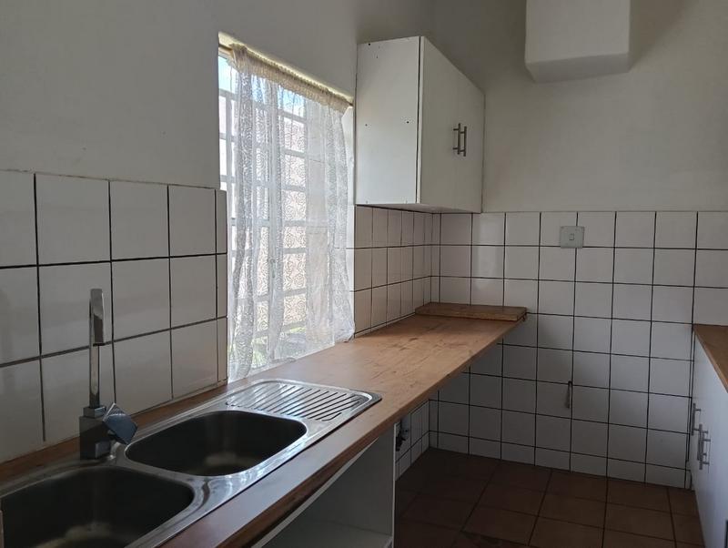 To Let 3 Bedroom Property for Rent in Geduld Gauteng