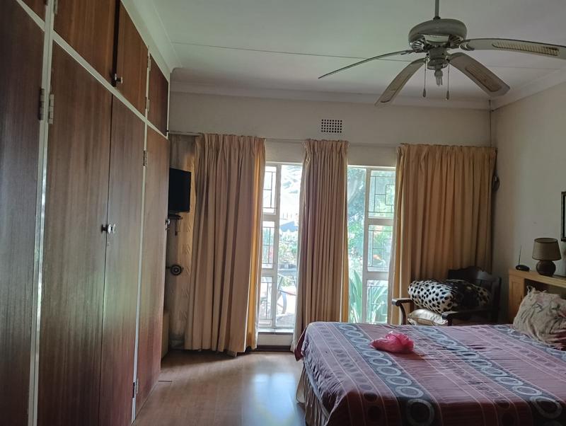 3 Bedroom Property for Sale in Strubenvale Gauteng