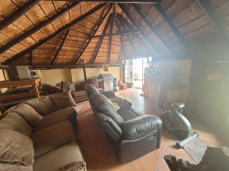 3 Bedroom Property for Sale in Strubenvale Gauteng