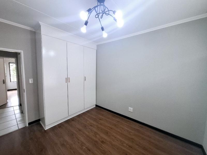 To Let 2 Bedroom Property for Rent in Sunninghill Gauteng