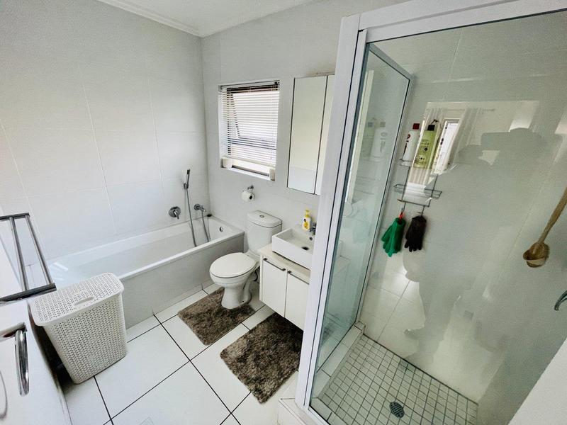 To Let 1 Bedroom Property for Rent in Lonehill Gauteng