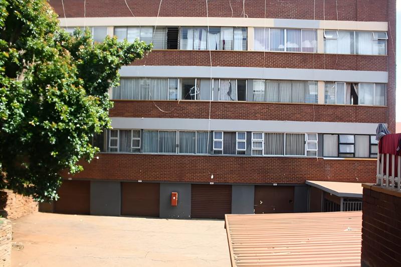 1 Bedroom Property for Sale in Arcadia Gauteng