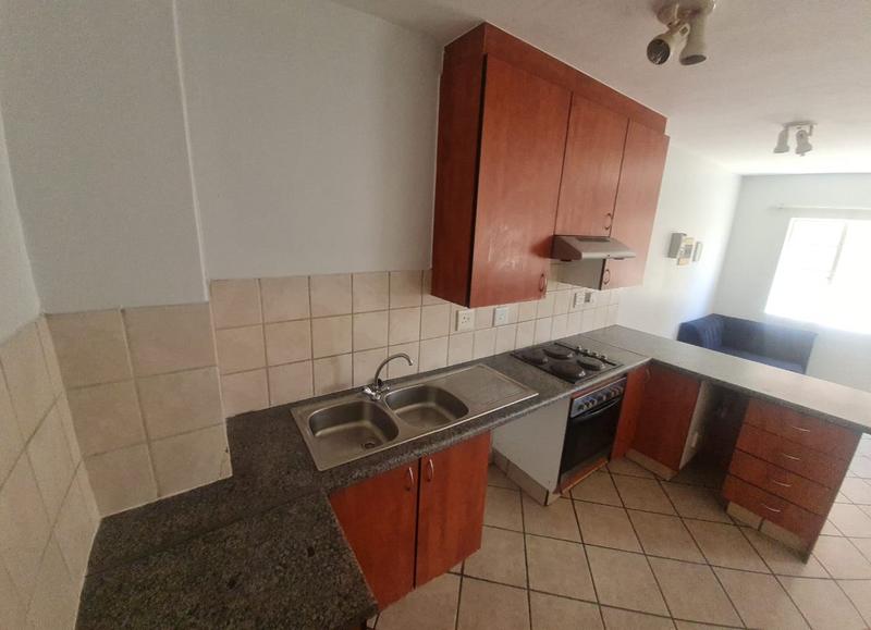 To Let 2 Bedroom Property for Rent in North Riding Gauteng