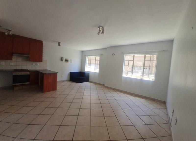 To Let 2 Bedroom Property for Rent in North Riding Gauteng