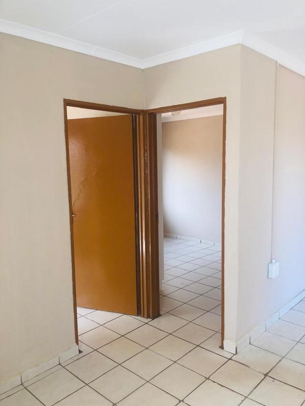 To Let 3 Bedroom Property for Rent in Glen Ridge Gauteng