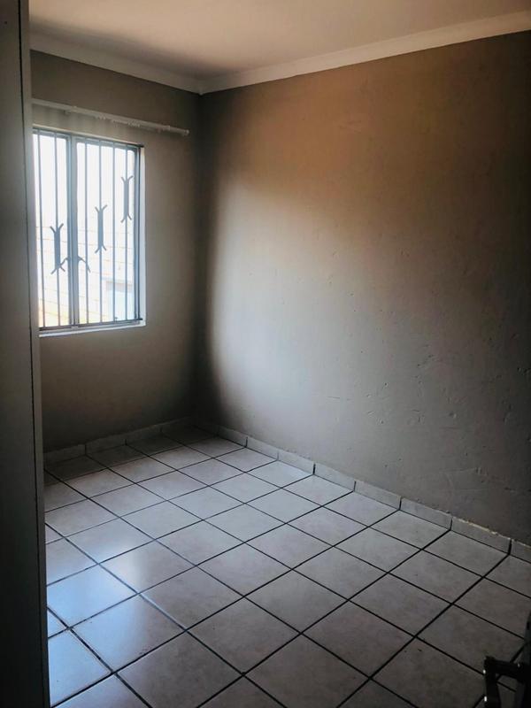 To Let 3 Bedroom Property for Rent in Glen Ridge Gauteng