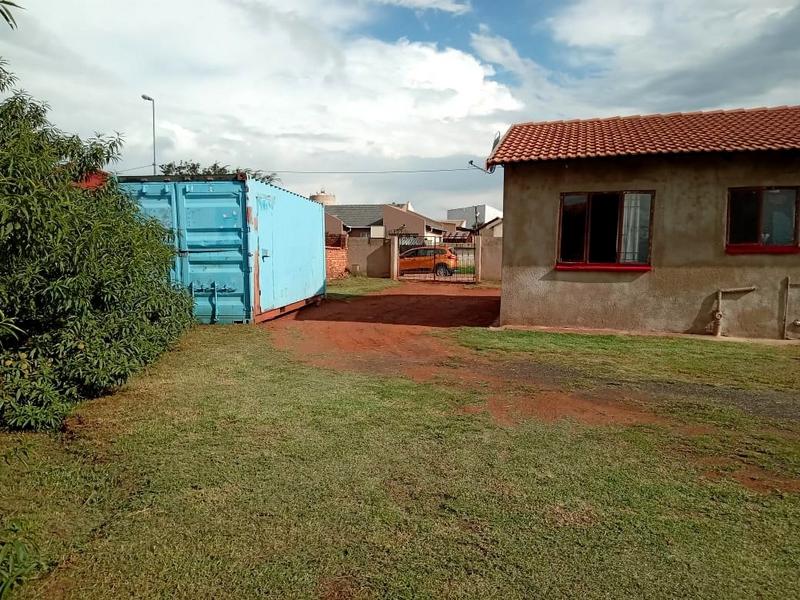 2 Bedroom Property for Sale in Vosloorus Gauteng