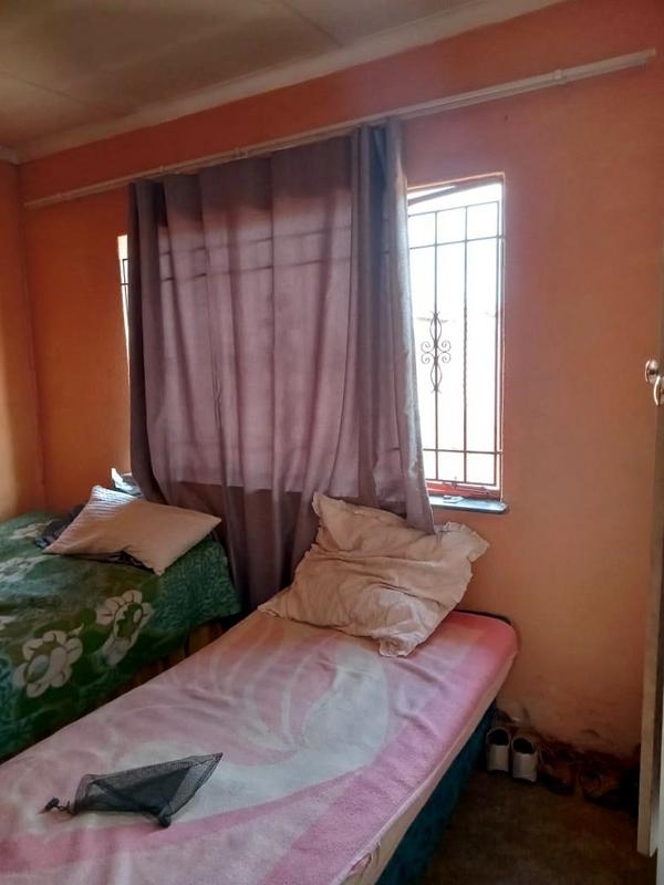 2 Bedroom Property for Sale in Vosloorus Gauteng