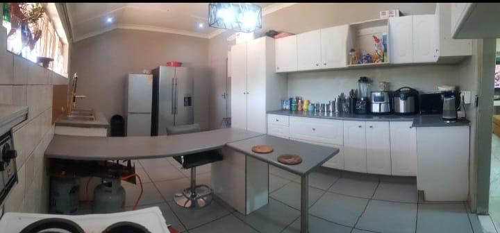 10 Bedroom Property for Sale in Pretoria Gardens Gauteng