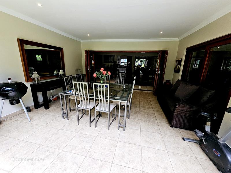 To Let 5 Bedroom Property for Rent in Woodmead Gauteng