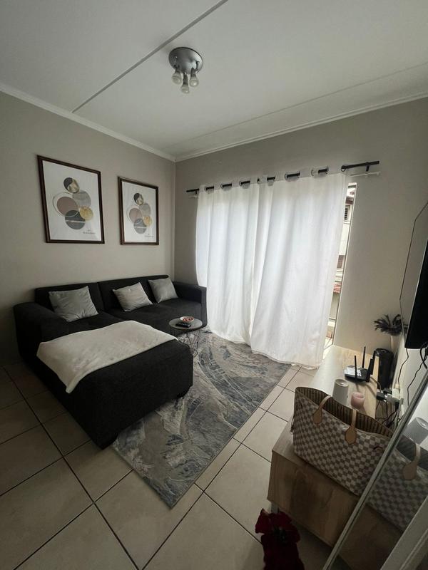 1 Bedroom Property for Sale in Sunninghill Gauteng