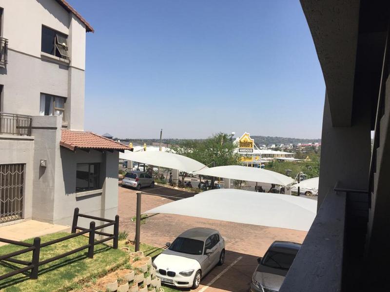 1 Bedroom Property for Sale in Sunninghill Gauteng