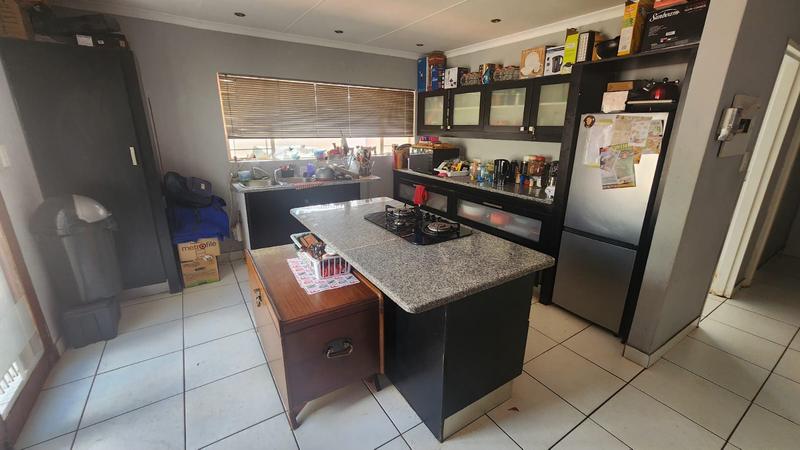 2 Bedroom Property for Sale in Doornpoort Gauteng