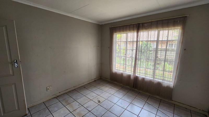 2 Bedroom Property for Sale in Doornpoort Gauteng