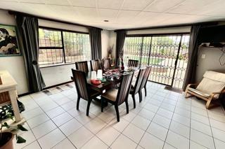 4 Bedroom Property for Sale in Glenvista Gauteng