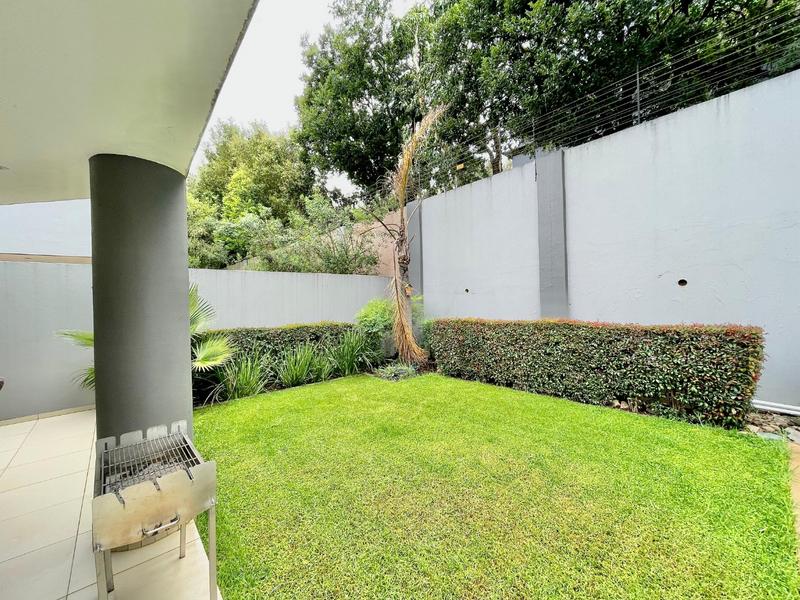 To Let 3 Bedroom Property for Rent in Sandhurst Gauteng