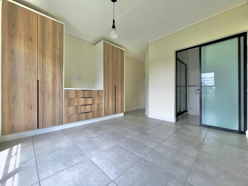 To Let 3 Bedroom Property for Rent in Waterfall Gauteng