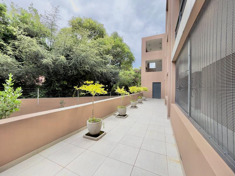 2 Bedroom Property for Sale in Rosebank Gauteng