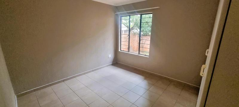 2 Bedroom Property for Sale in Amberfield Gauteng