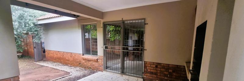 2 Bedroom Property for Sale in Amberfield Gauteng