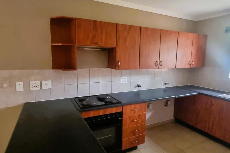 2 Bedroom Property for Sale in Amberfield Gauteng