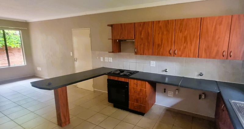 2 Bedroom Property for Sale in Amberfield Gauteng