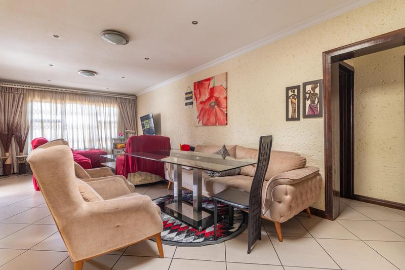 3 Bedroom Property for Sale in Noordwyk Gauteng