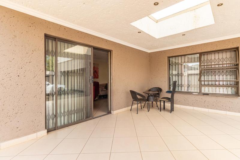 3 Bedroom Property for Sale in Noordwyk Gauteng