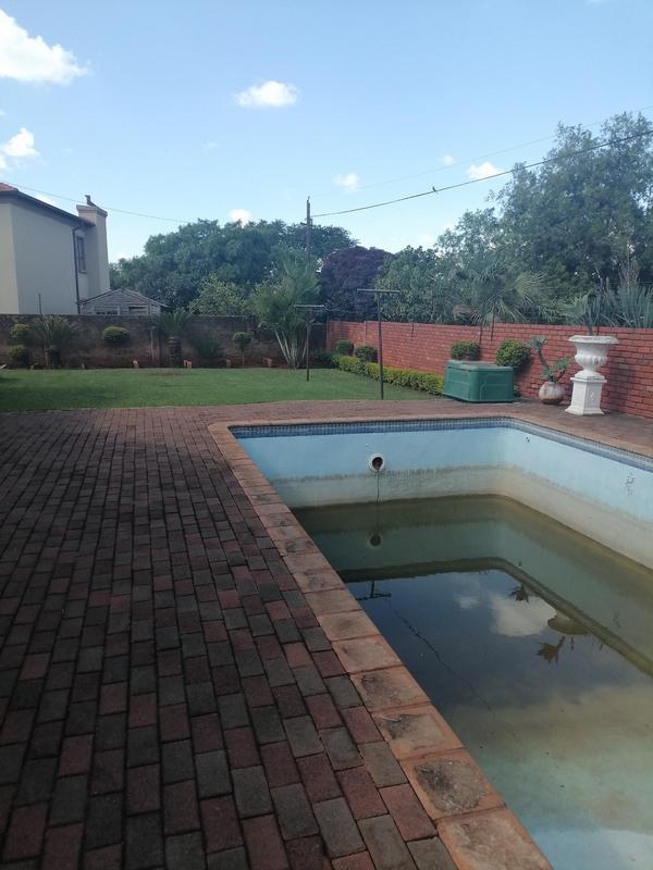 To Let 4 Bedroom Property for Rent in The Orchards Gauteng