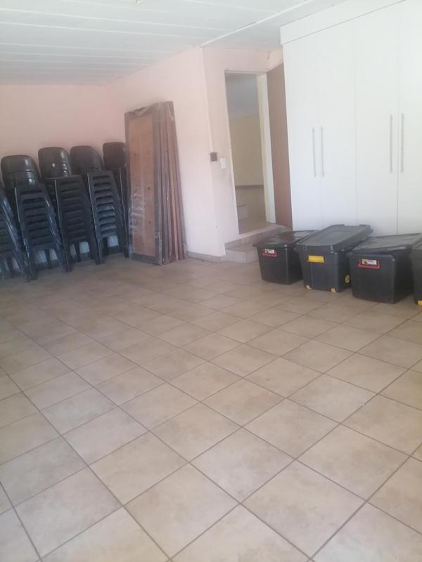 To Let 4 Bedroom Property for Rent in The Orchards Gauteng