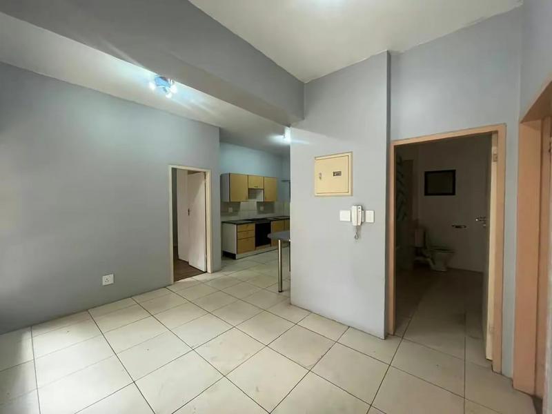 To Let 2 Bedroom Property for Rent in Milpark Gauteng