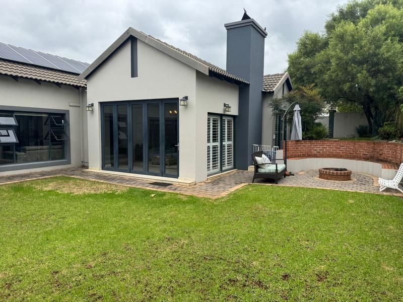 4 Bedroom Property for Sale in Midstream Ridge Gauteng