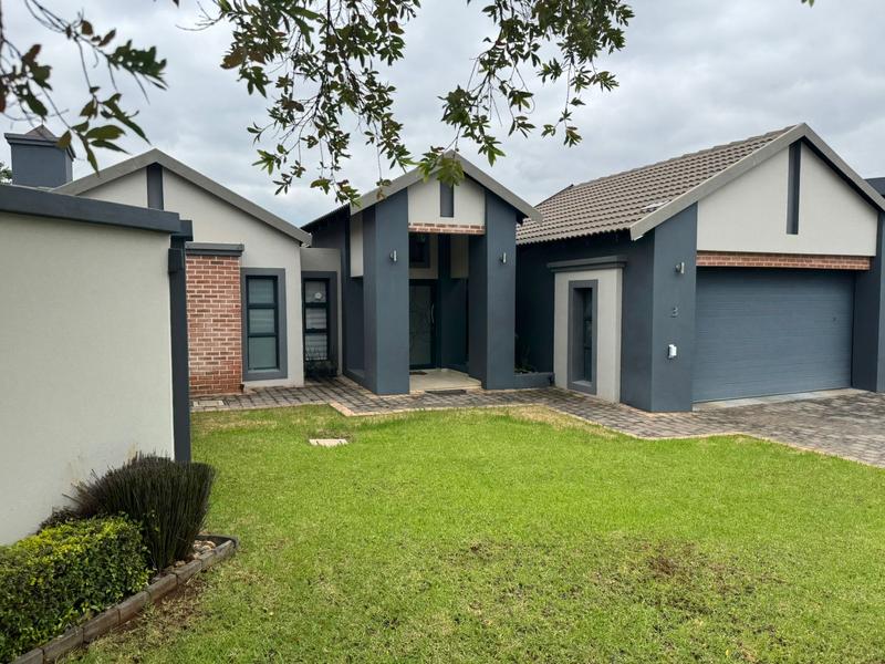 4 Bedroom Property for Sale in Midstream Ridge Gauteng