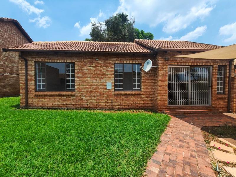 To Let 3 Bedroom Property for Rent in Bloubosrand Gauteng