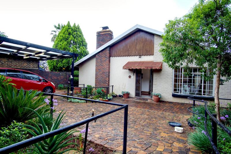 3 Bedroom Property for Sale in Blairgowrie Gauteng