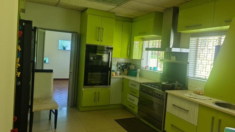 4 Bedroom Property for Sale in Bedfordview Gauteng