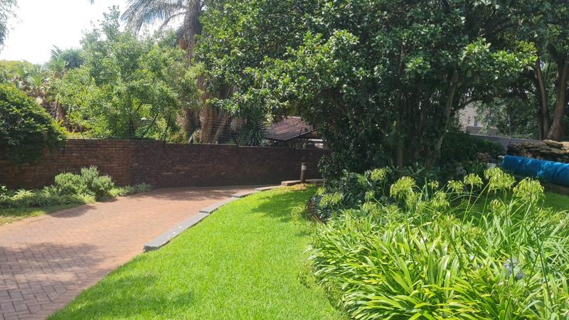 4 Bedroom Property for Sale in Bedfordview Gauteng