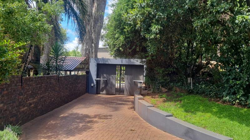 4 Bedroom Property for Sale in Bedfordview Gauteng