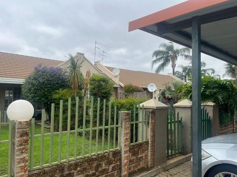 2 Bedroom Property for Sale in Bartlett Gauteng