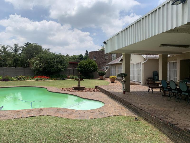 3 Bedroom Property for Sale in Sunward Park Gauteng