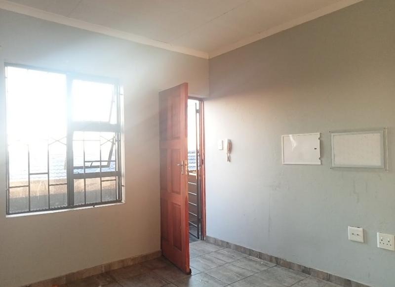 To Let 0 Bedroom Property for Rent in Protea Glen Gauteng