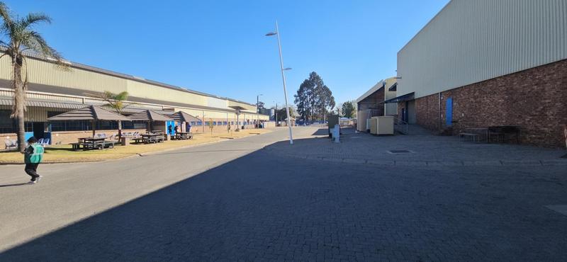 To Let commercial Property for Rent in Clayville Gauteng