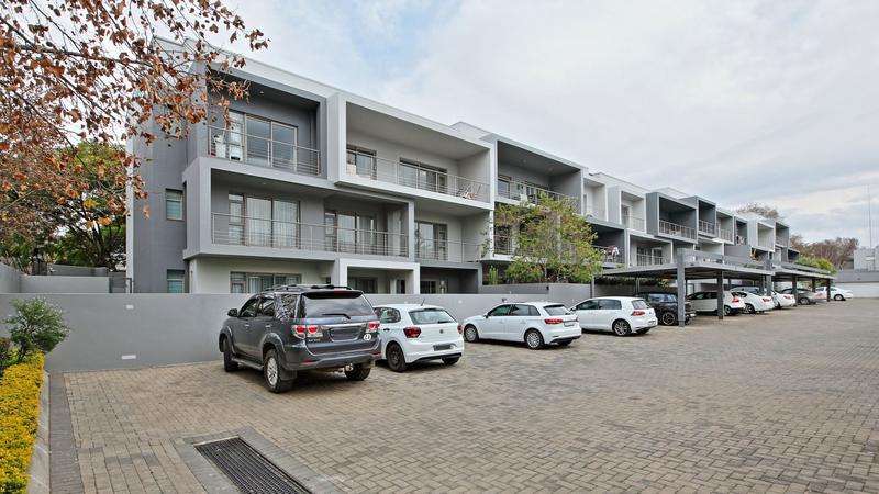 3 Bedroom Property for Sale in Oaklands Gauteng