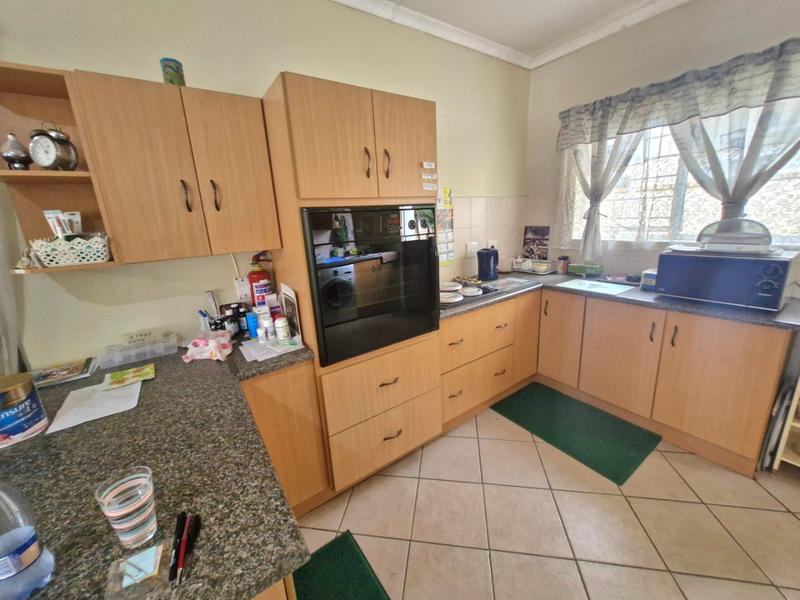 2 Bedroom Property for Sale in Annlin Gauteng