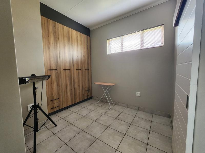 2 Bedroom Property for Sale in Montana Gauteng